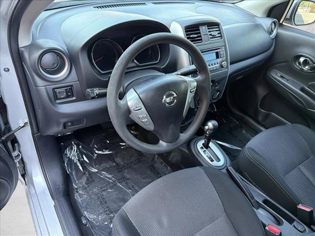 Used 2017 Nissan Versa SV FWD image 15