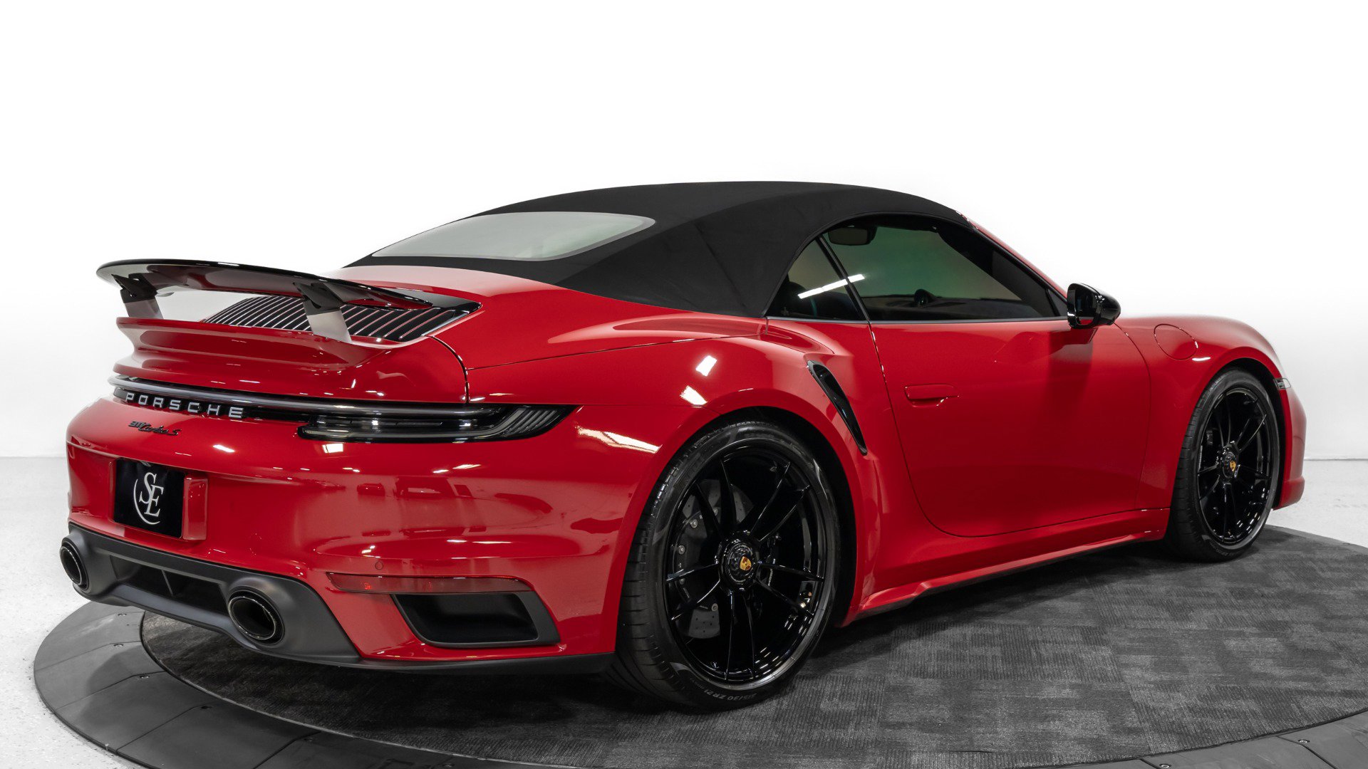 Used 2021 Porsche 911 Turbo S image 21