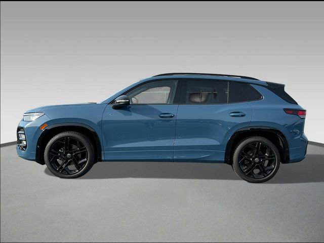 New 2026 Volkswagen Tiguan SE R-Line image 3