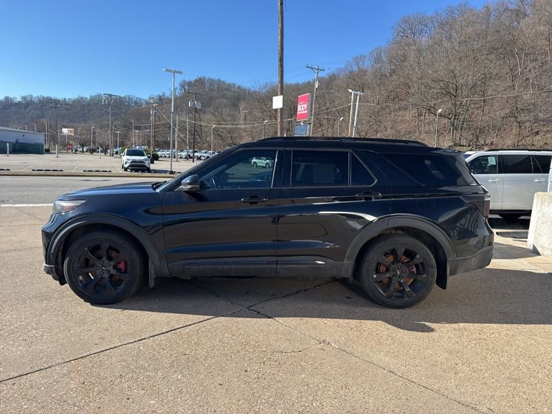 Used 2020 Ford Explorer ST w/ ST Street Pack image 4