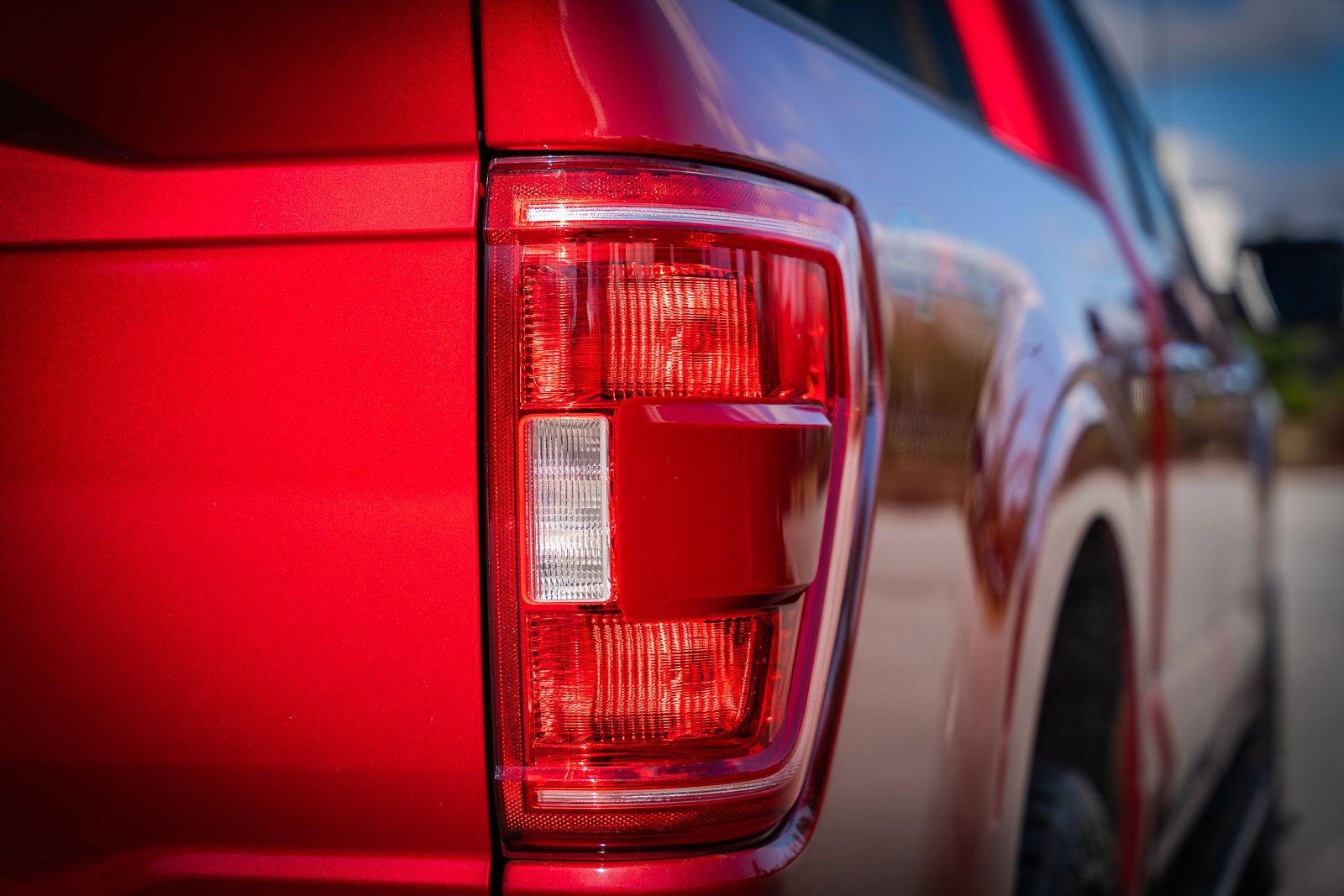 Used 2021 Ford F150 XLT w/ Equipment Group 302A High image 14