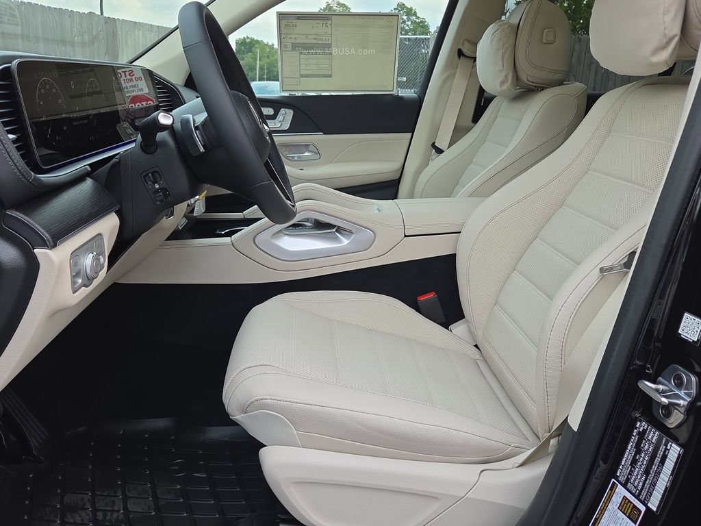 New 2026 Mercedes-Benz GLS 450 4MATIC image 10