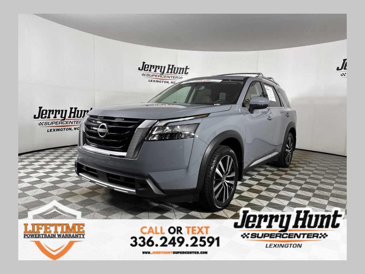 Used 2025 Nissan Pathfinder Platinum w/ Cargo Package