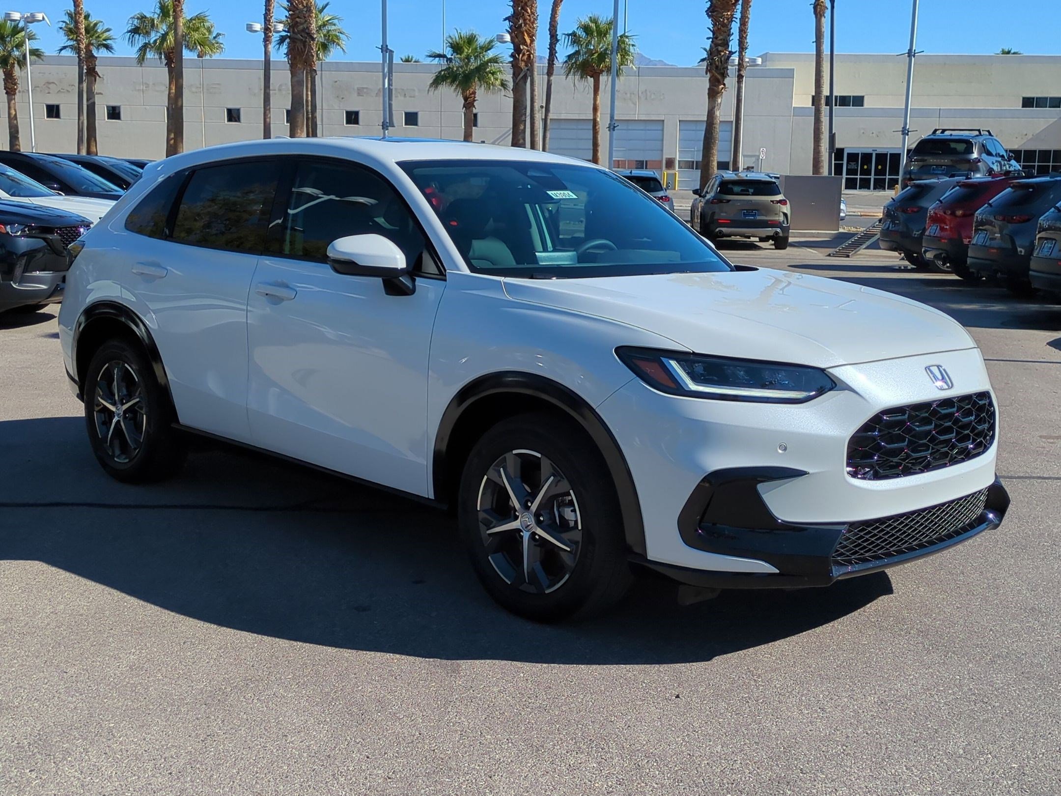 Used 2025 Honda HR-V EX-L image 7