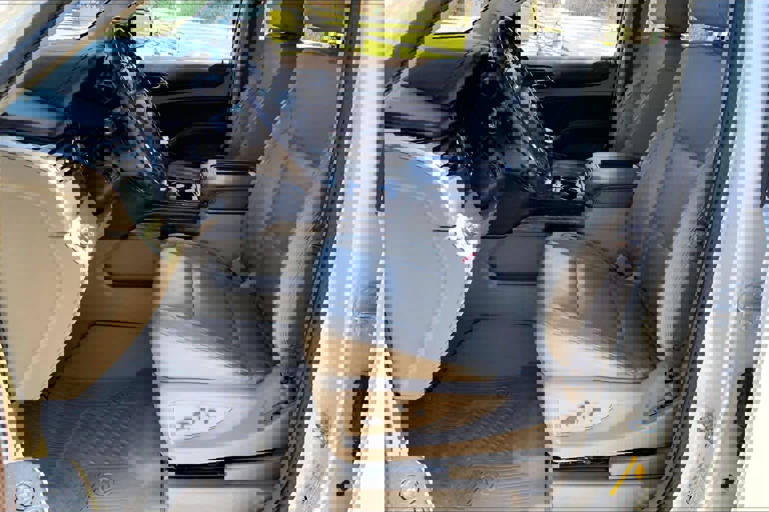 Used 2019 Chevrolet Suburban LT w/ Texas Edition Package image 8