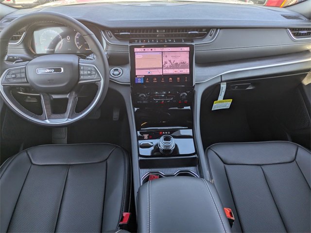 New 2025 Jeep Grand Cherokee Limited w/ Luxury Tech Group II image 14