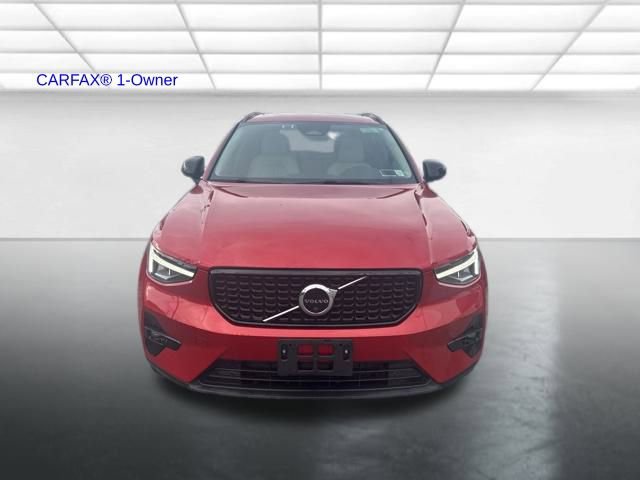 Certified 2023 Volvo XC40 B5 Plus w/ Climate Package image 23