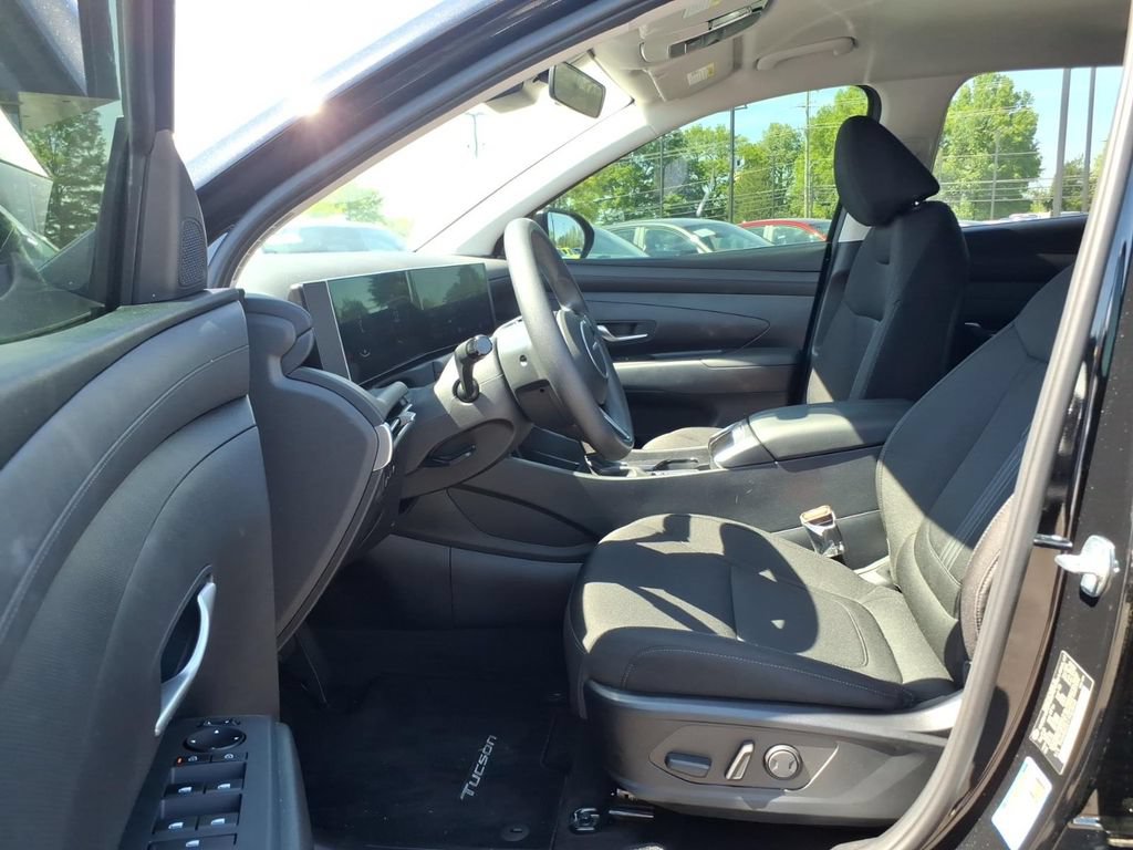 New 2026 Hyundai Tucson SEL Plus FWD image 16
