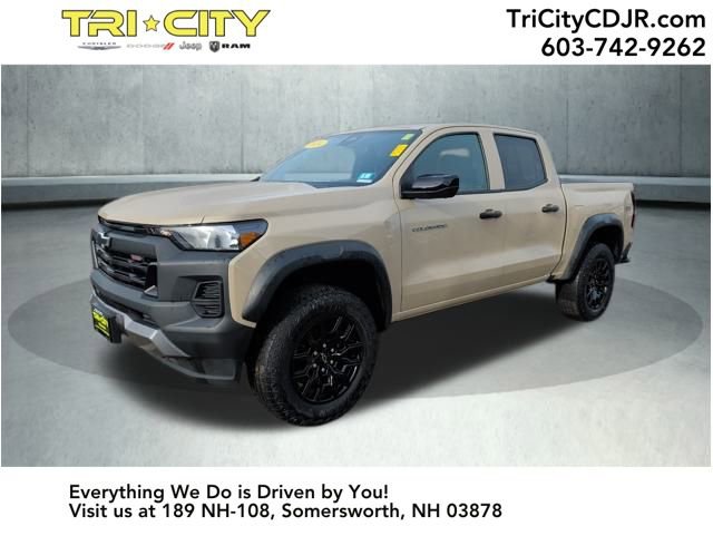 Used 2024 Chevrolet Colorado Trail Boss w/ Technology Package image 1