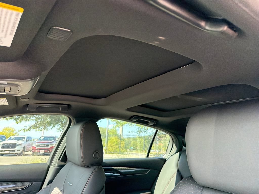 New 2026 Cadillac CT5 Sport w/ Technology Package RWD image 29