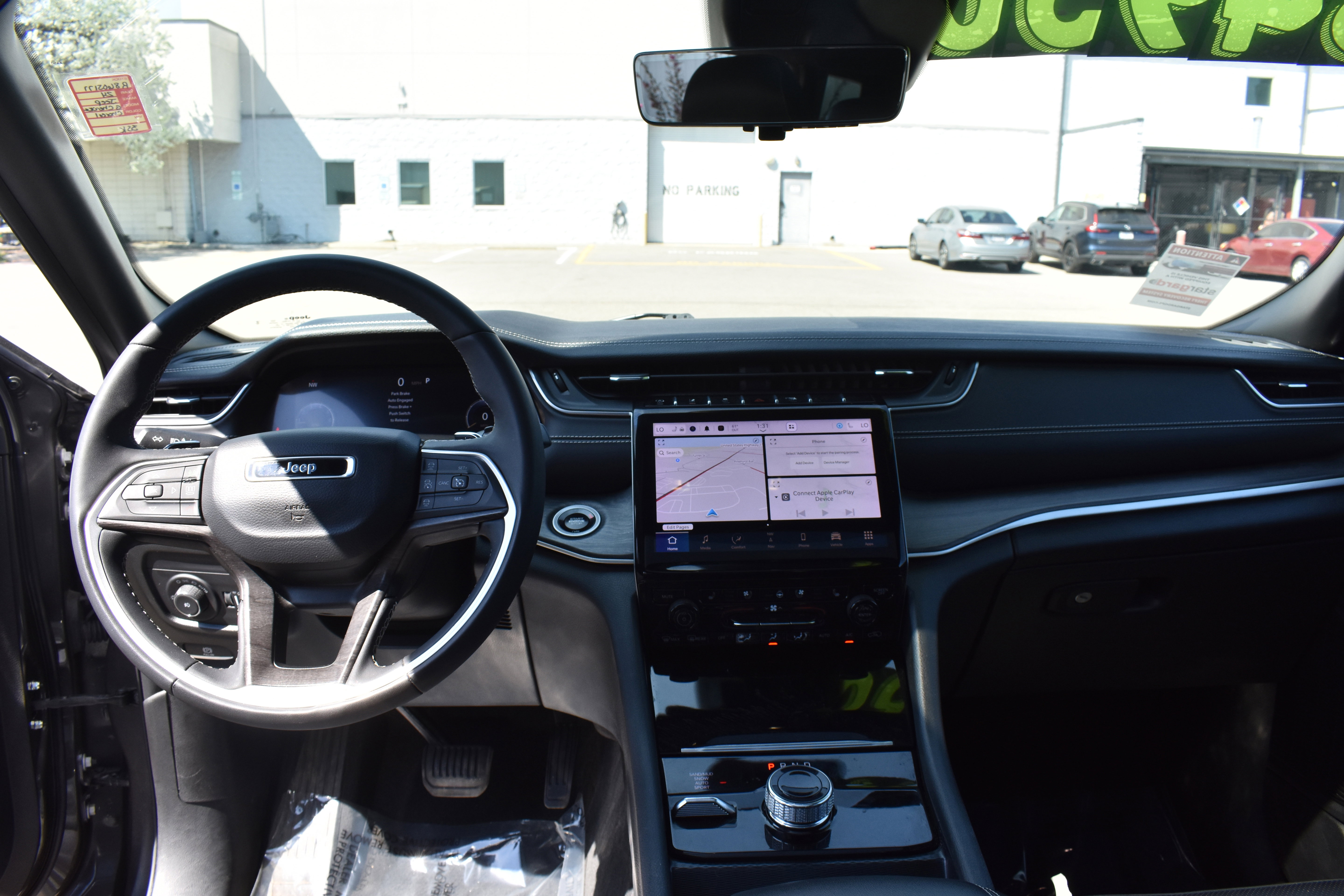 Used 2024 Jeep Grand Cherokee L Limited w/ Luxury Tech Group II image 37