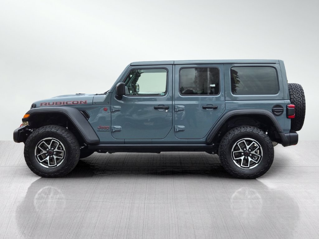 Used 2024 Jeep Wrangler Unlimited Rubicon w/ Convenience Group AWD/4WD image 8