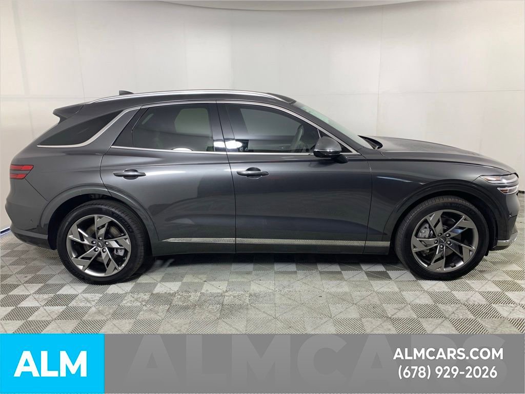 Used 2023 Genesis Electrified GV70 Advanced image 10