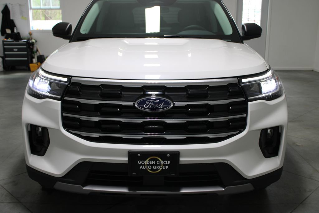 New 2026 Ford Explorer Active RWD image 55