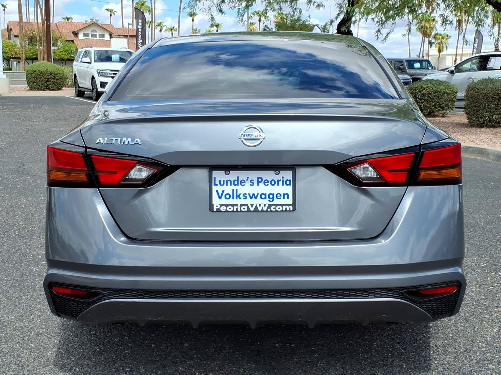 Used 2022 Nissan Altima 2.5 S FWD image 6