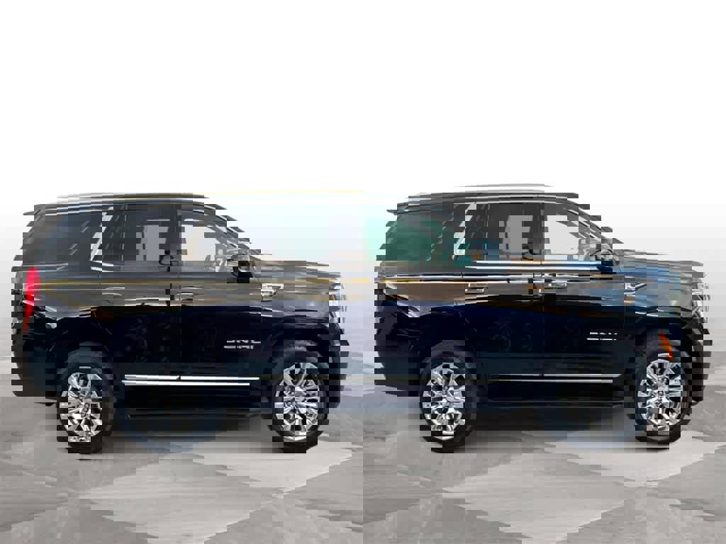 Used 2025 GMC Yukon Denali image 9