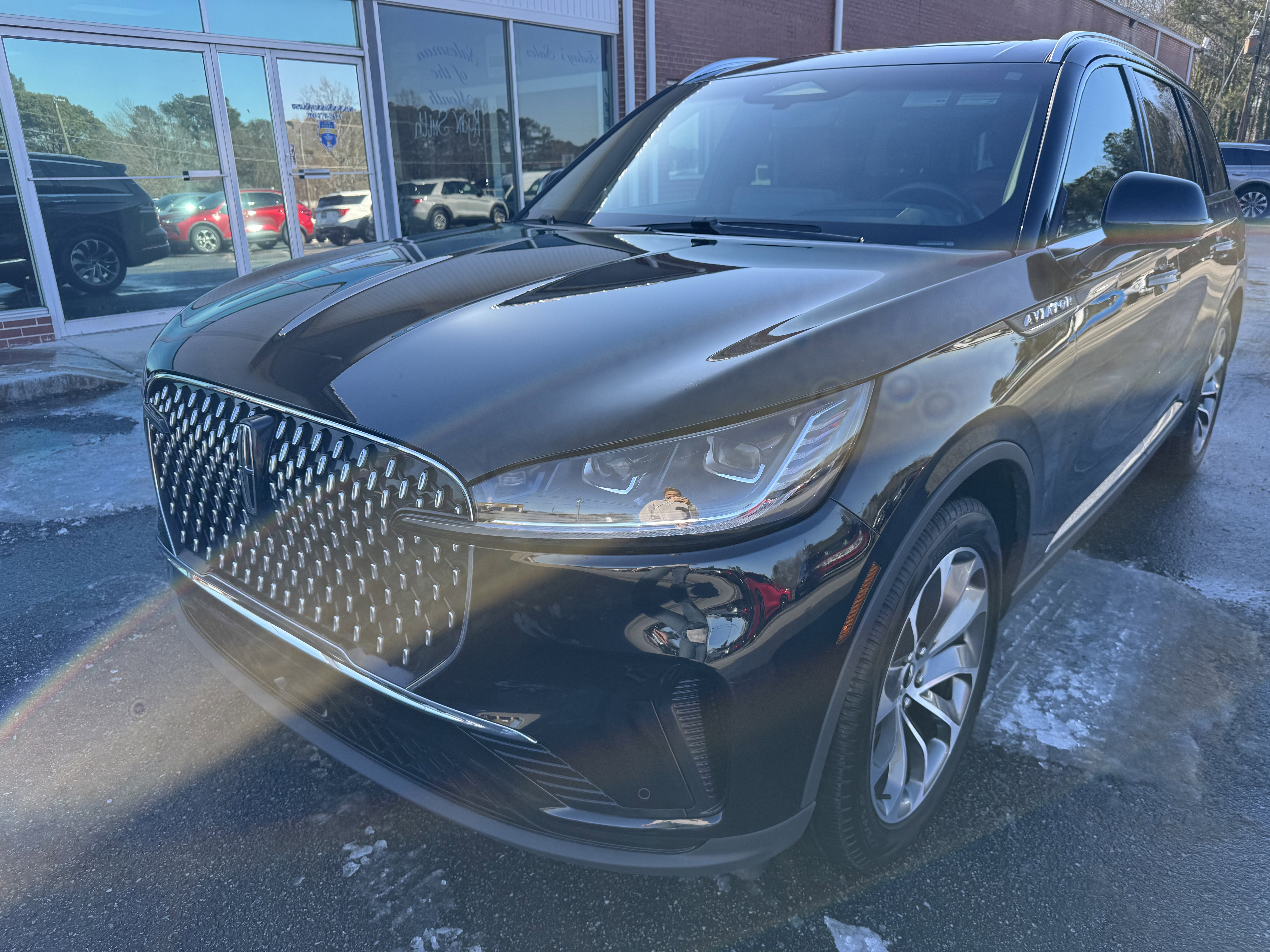 Used 2025 Lincoln Aviator Reserve w/ Illumination Package image 5