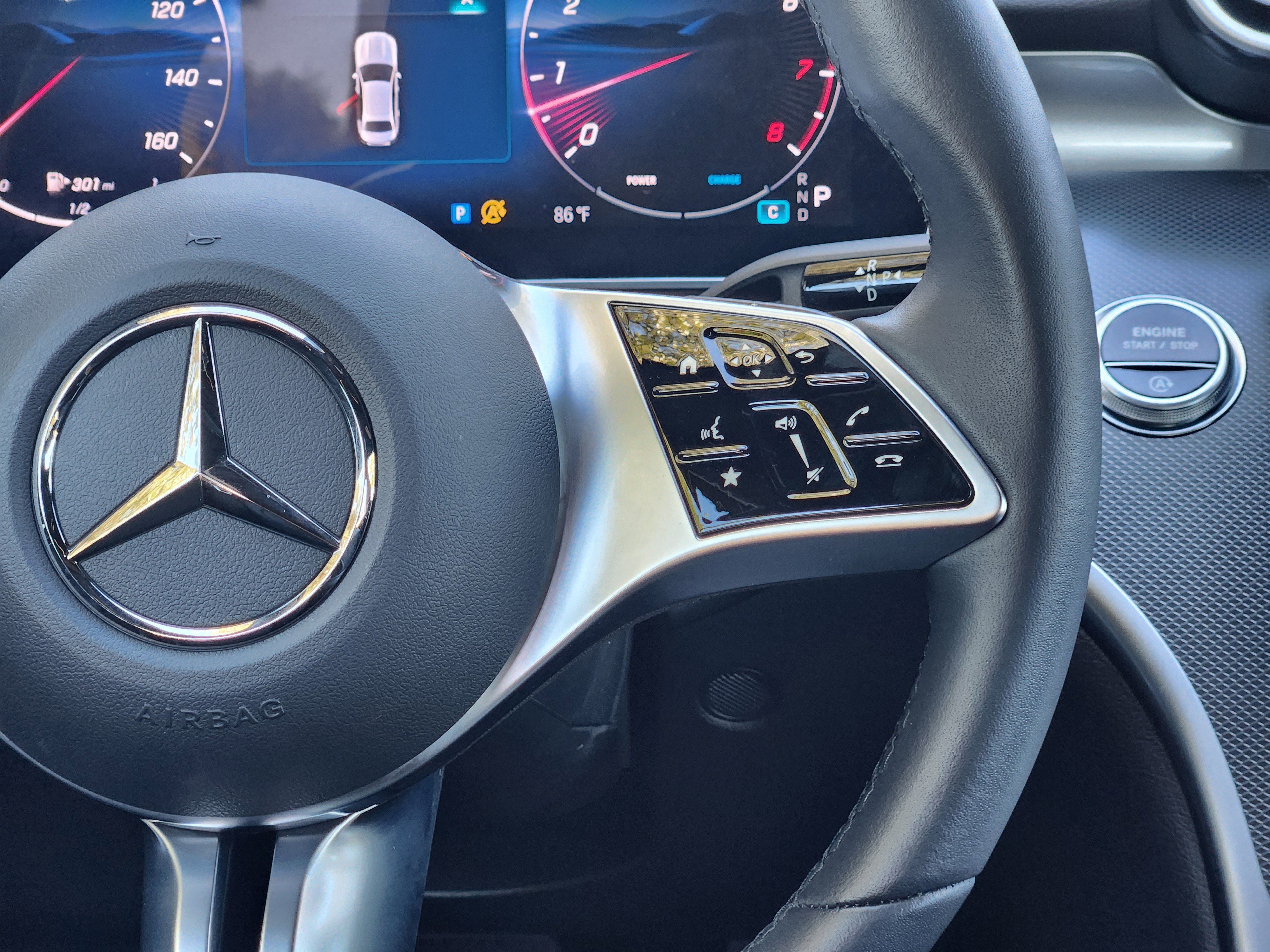 Certified 2025 Mercedes-Benz C 300 4MATIC Sedan image 28