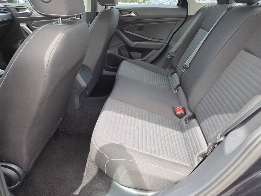 Used 2024 Volkswagen Jetta S FWD image 17