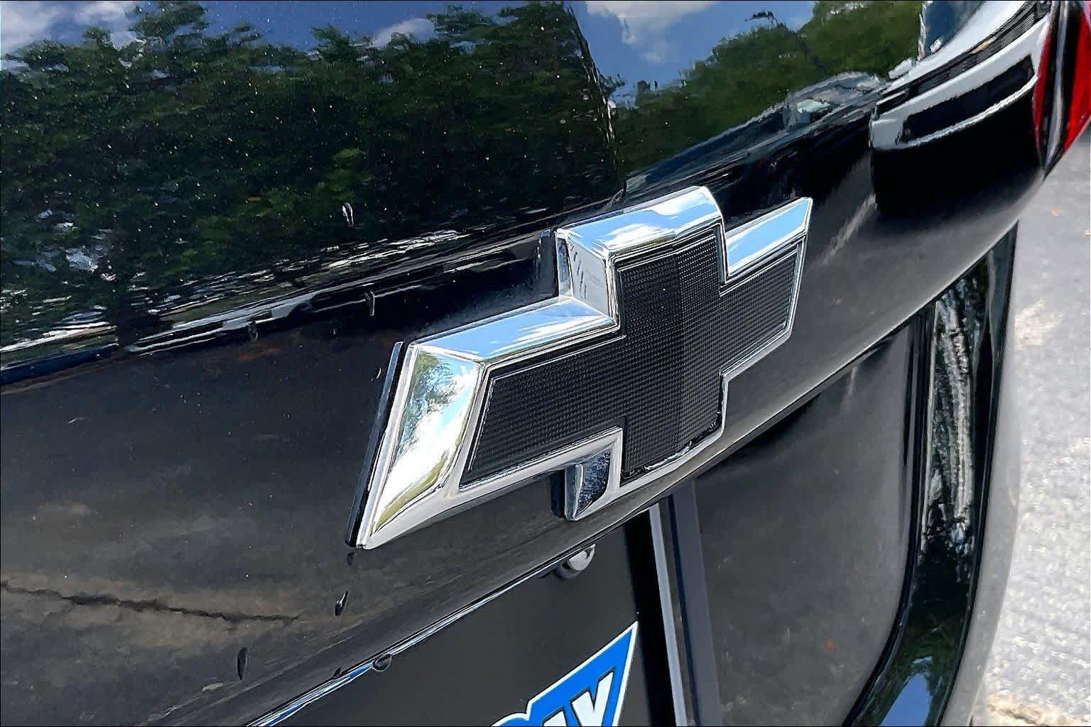 Used 2024 Chevrolet Equinox RS FWD image 16
