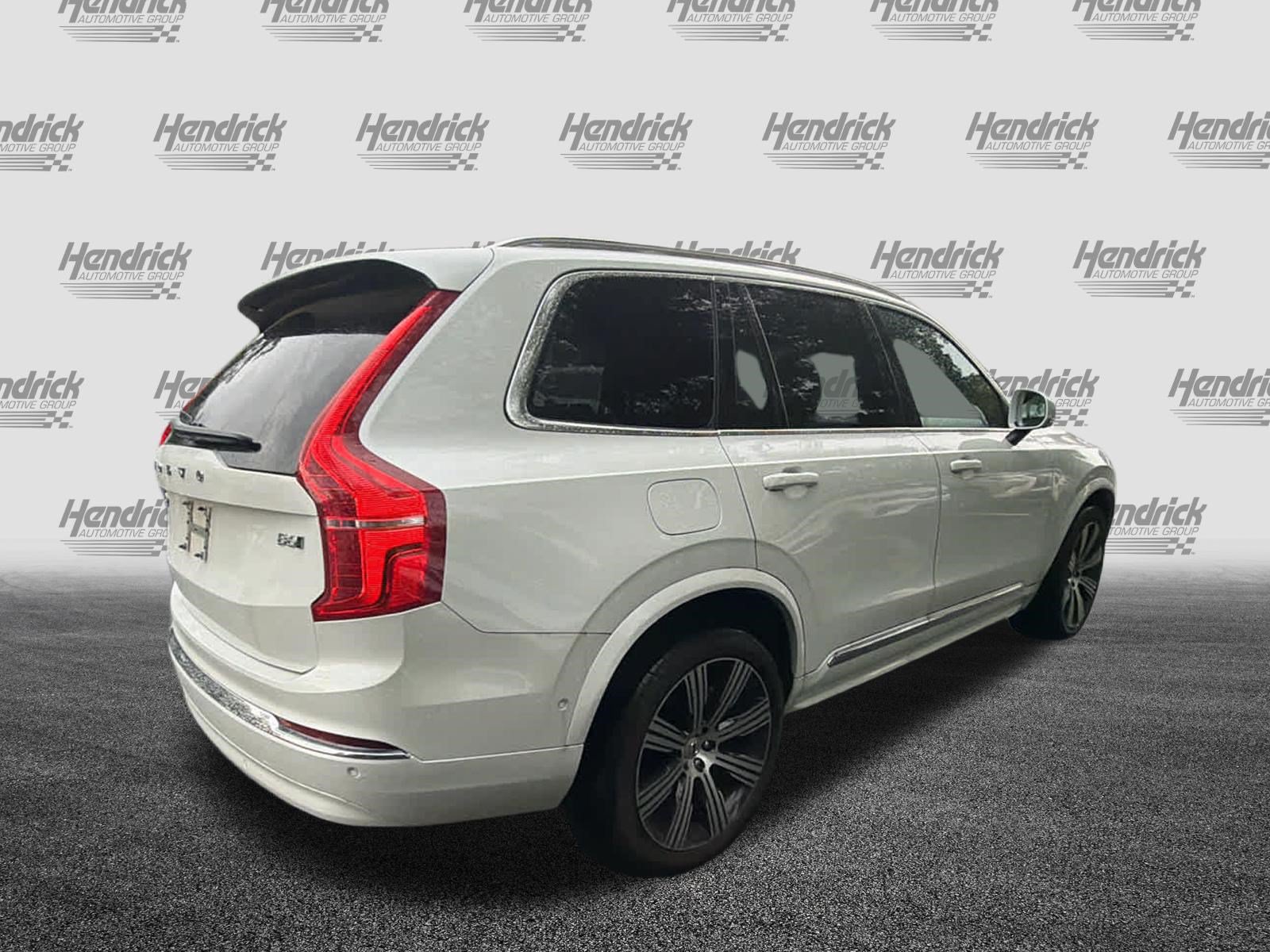 Used 2024 Volvo XC90 B6 Ultimate AWD/4WD image 3