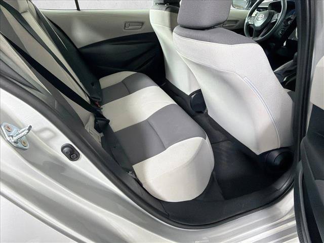 Used 2026 Toyota Corolla LE FWD image 15