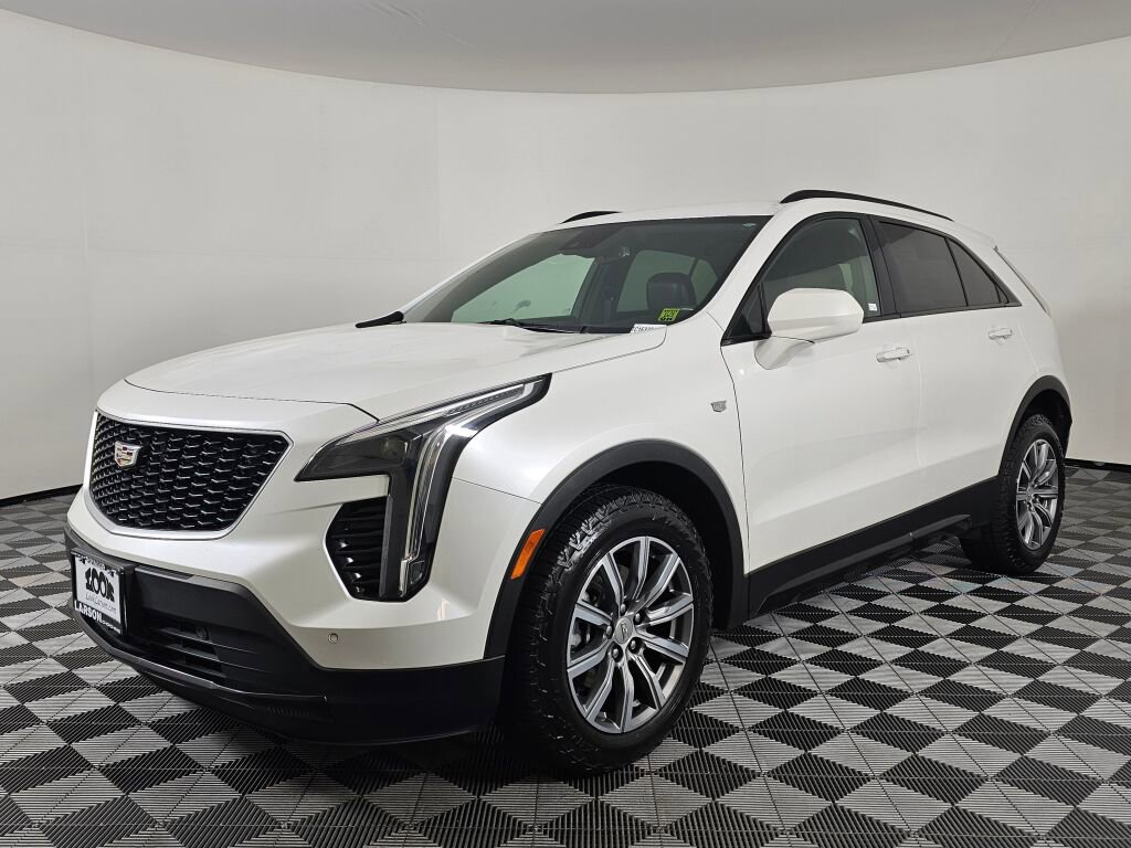 Used 2020 Cadillac XT4 Sport w/ Cold Weather Package image 7