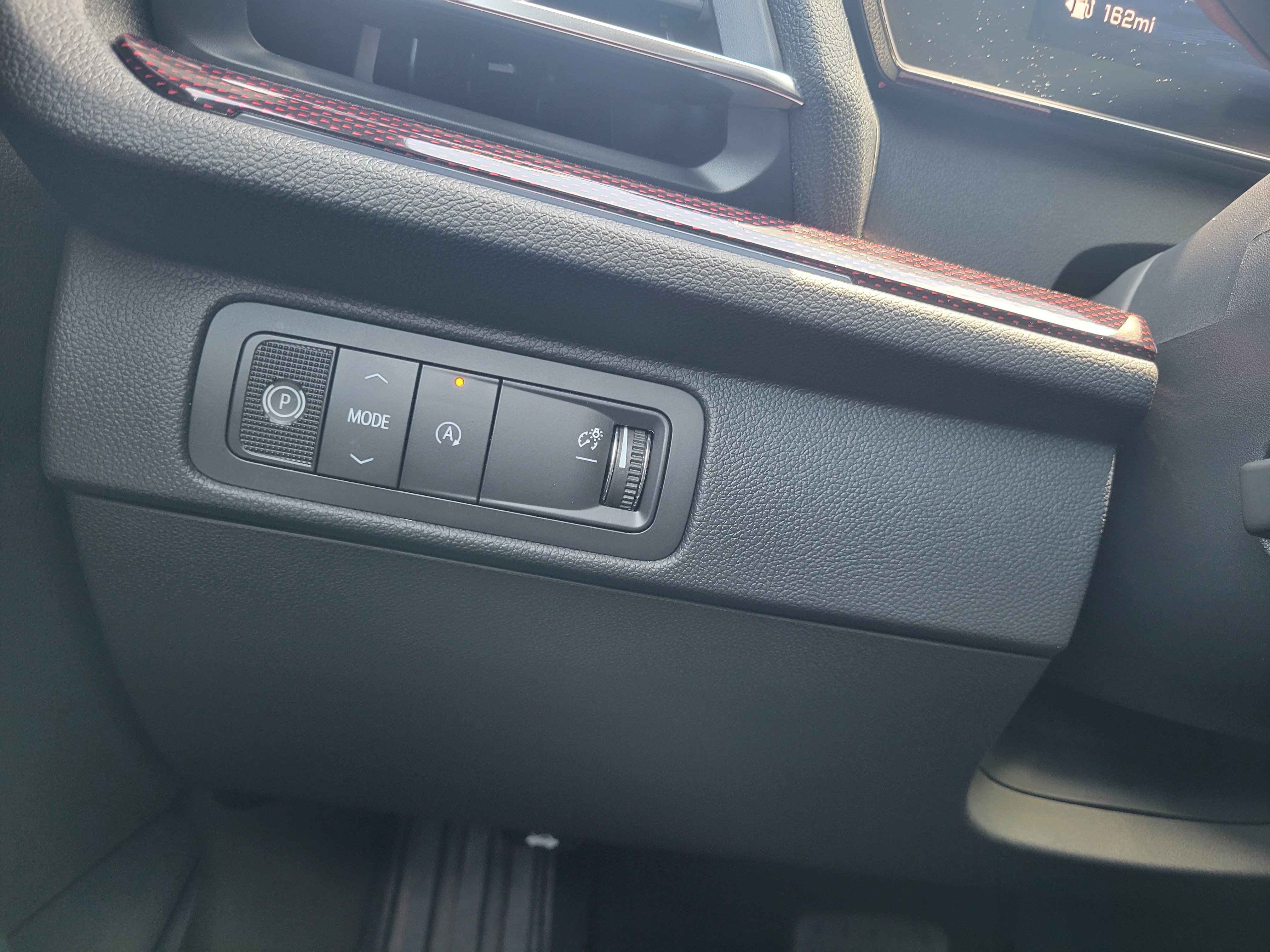 New 2027 Chevrolet Traverse RS w/ LPO, Floor Liner Package FWD image 16