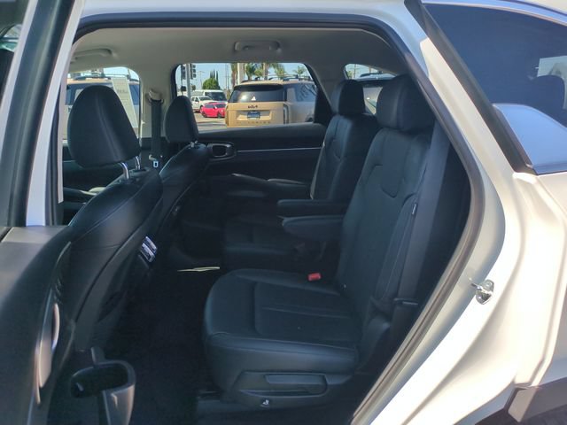 Certified 2025 Kia Sorento EX FWD image 29