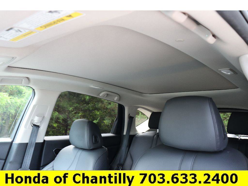 Used 2024 Acura RDX SH-AWD image 21