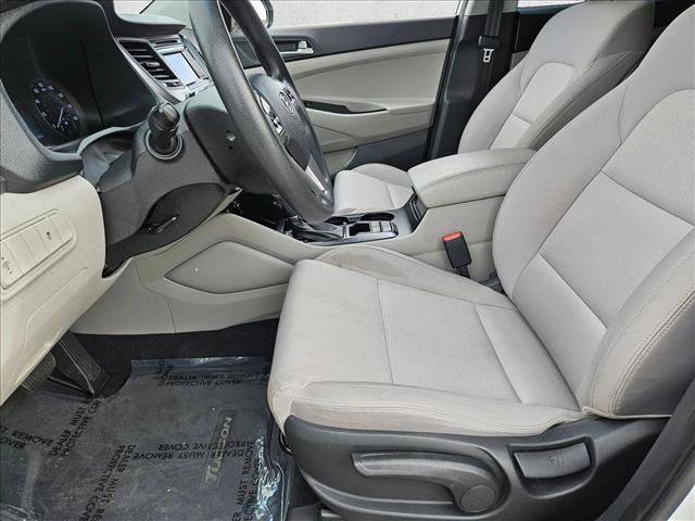 Used 2018 Hyundai Tucson SE image 15