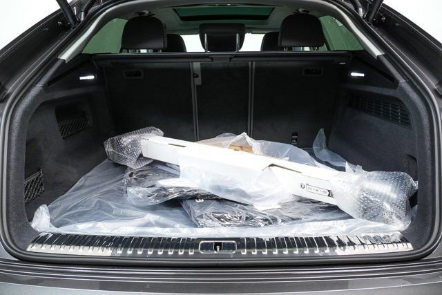 New 2026 Audi Q8 Premium image 28