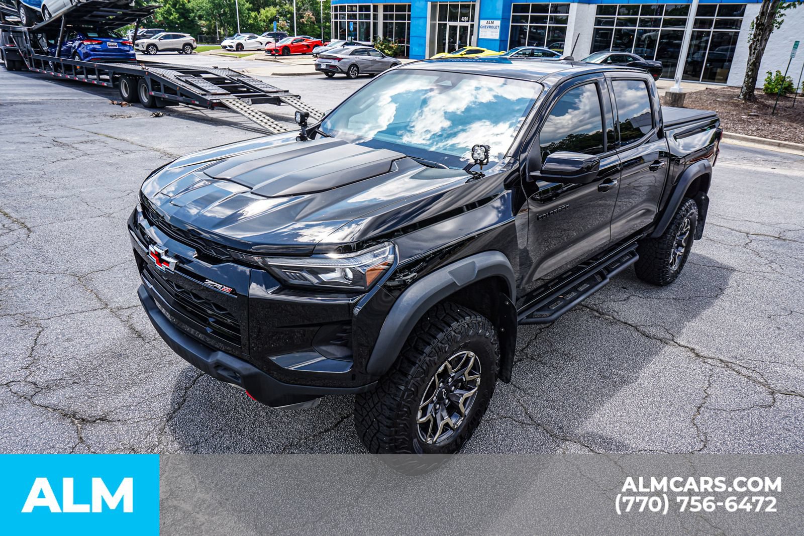 Used 2023 Chevrolet Colorado ZR2 w/ ZR2 Convenience Package III AWD/4WD image 18