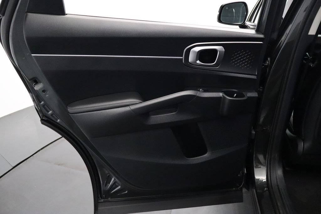Used 2026 Kia Sorento EX FWD image 36