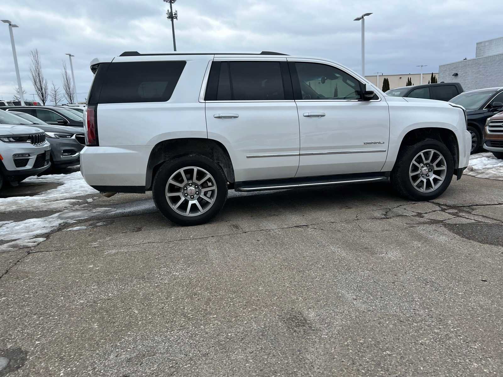 Used 2017 GMC Yukon Denali w/ Open Road Package image 15
