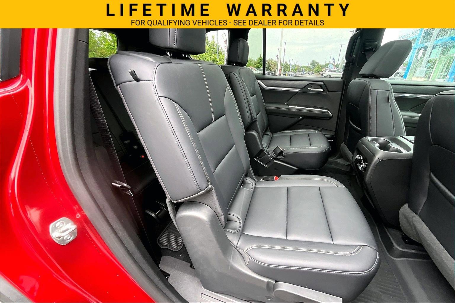 Used 2025 GMC Acadia Elevation w/ Elevation Premium Package FWD image 23