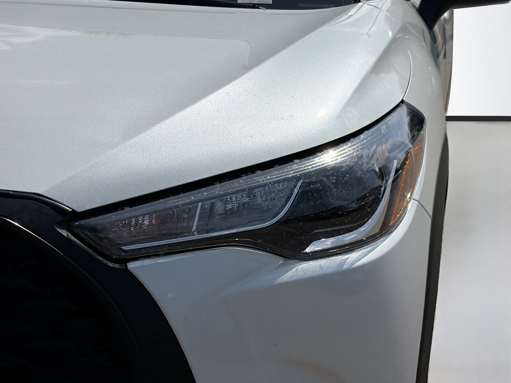 Used 2023 Toyota Corolla Cross LE image 9