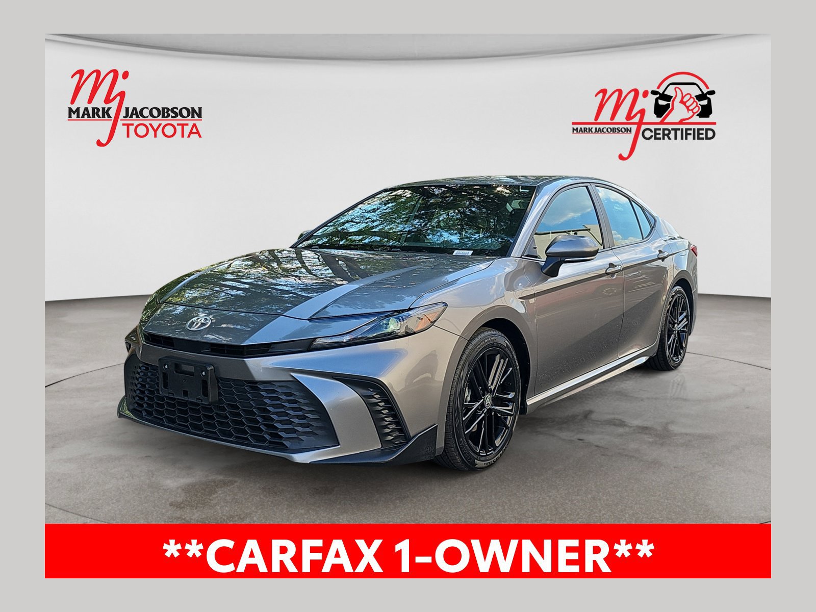 Used 2025 Toyota Camry SE