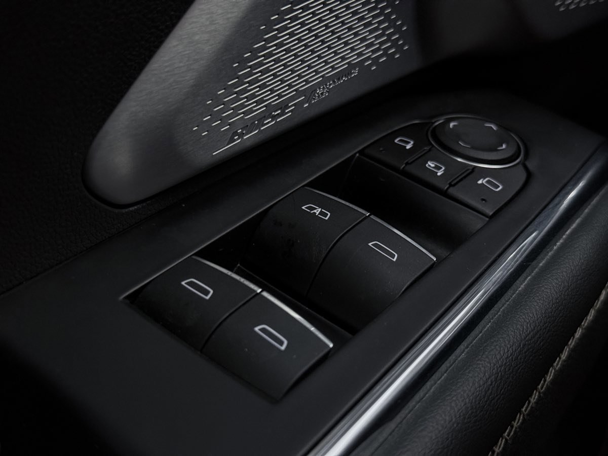 Used 2024 GMC Acadia Denali w/ Super Cruise Package FWD image 51