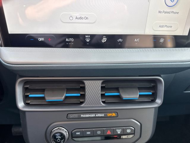 New 2026 Ford Maverick Lobo image 24