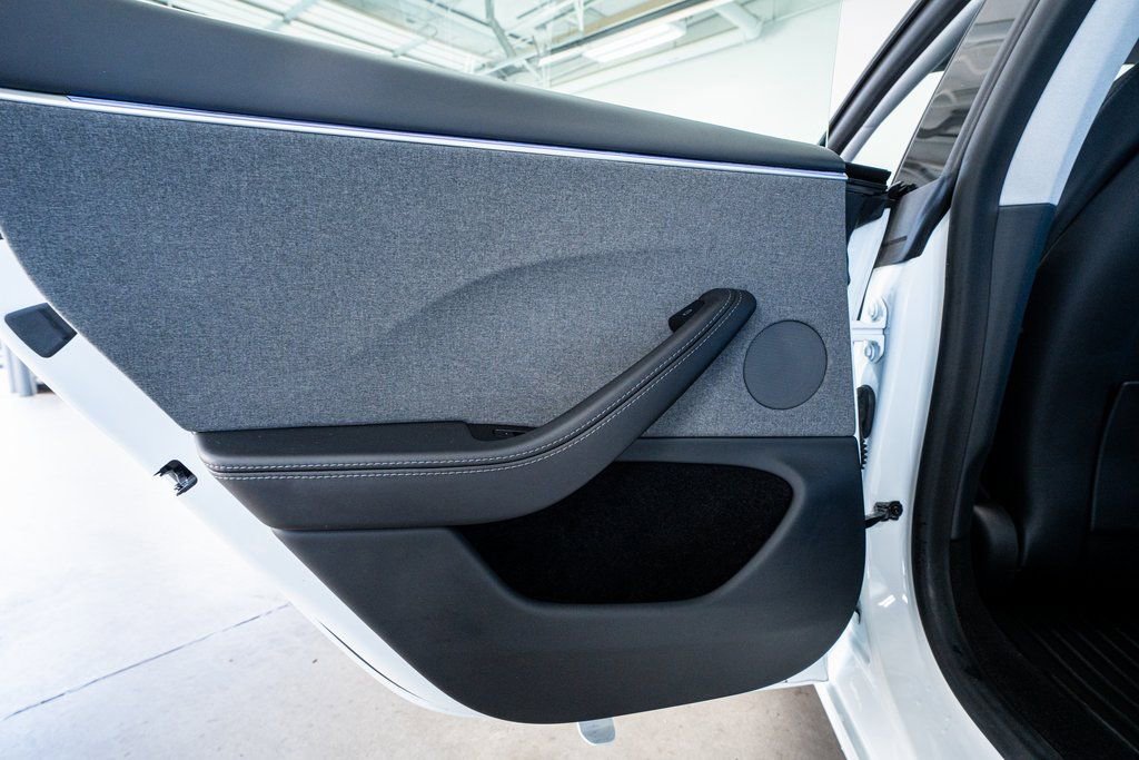 Used 2025 Tesla Model 3 Long Range image 43
