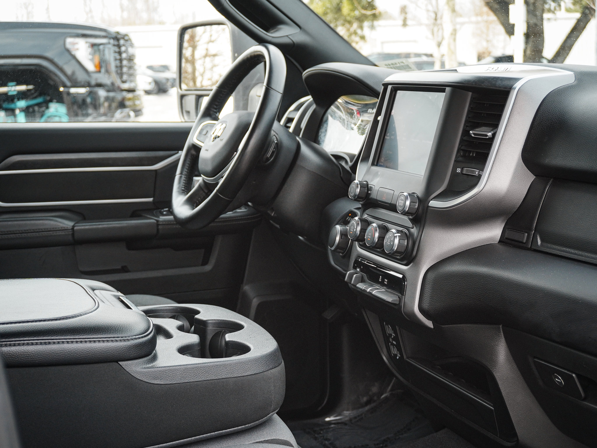 Used 2024 RAM 2500 Big Horn image 35