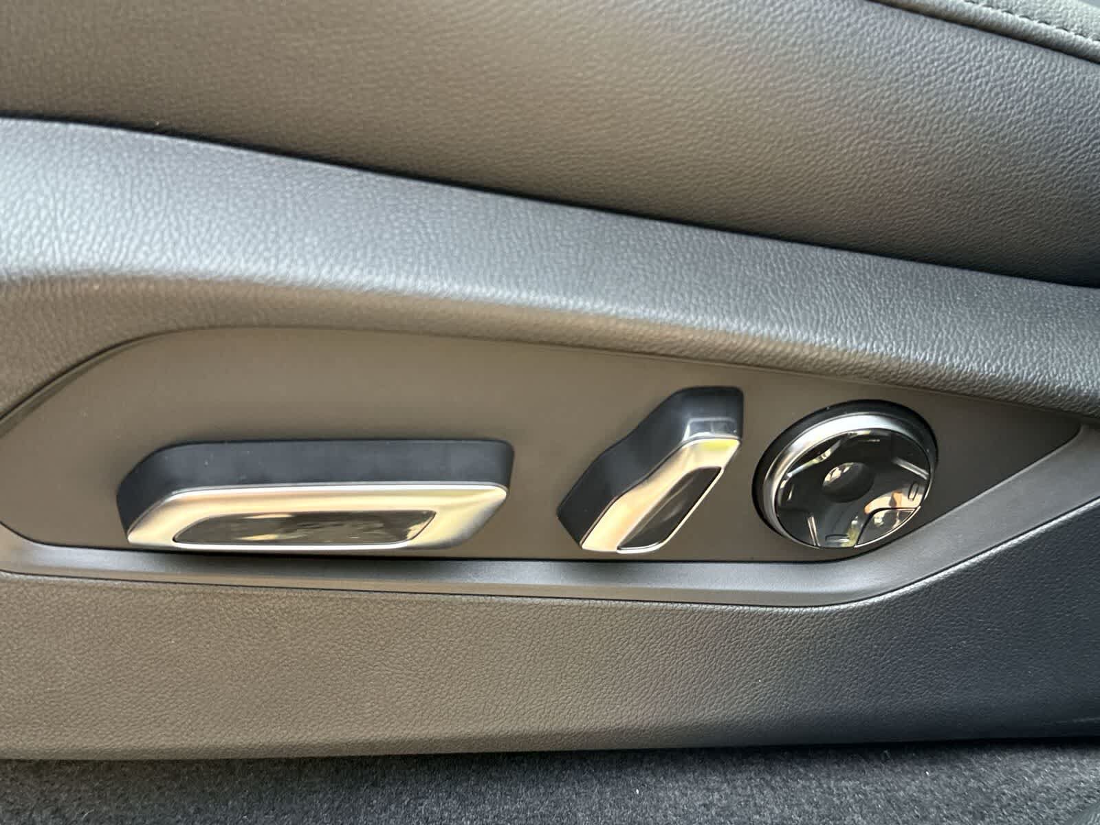 New 2026 Acura MDX SH-AWD image 13
