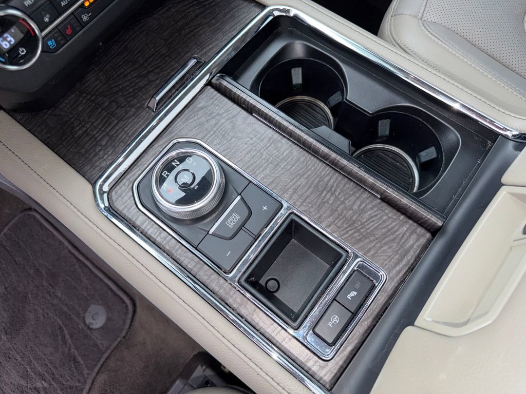 Used 2020 Ford Expedition Max Limited w/ Equipment Group 302A image 26