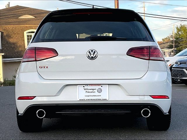 Used 2021 Volkswagen Golf 4-Door FWD image 6