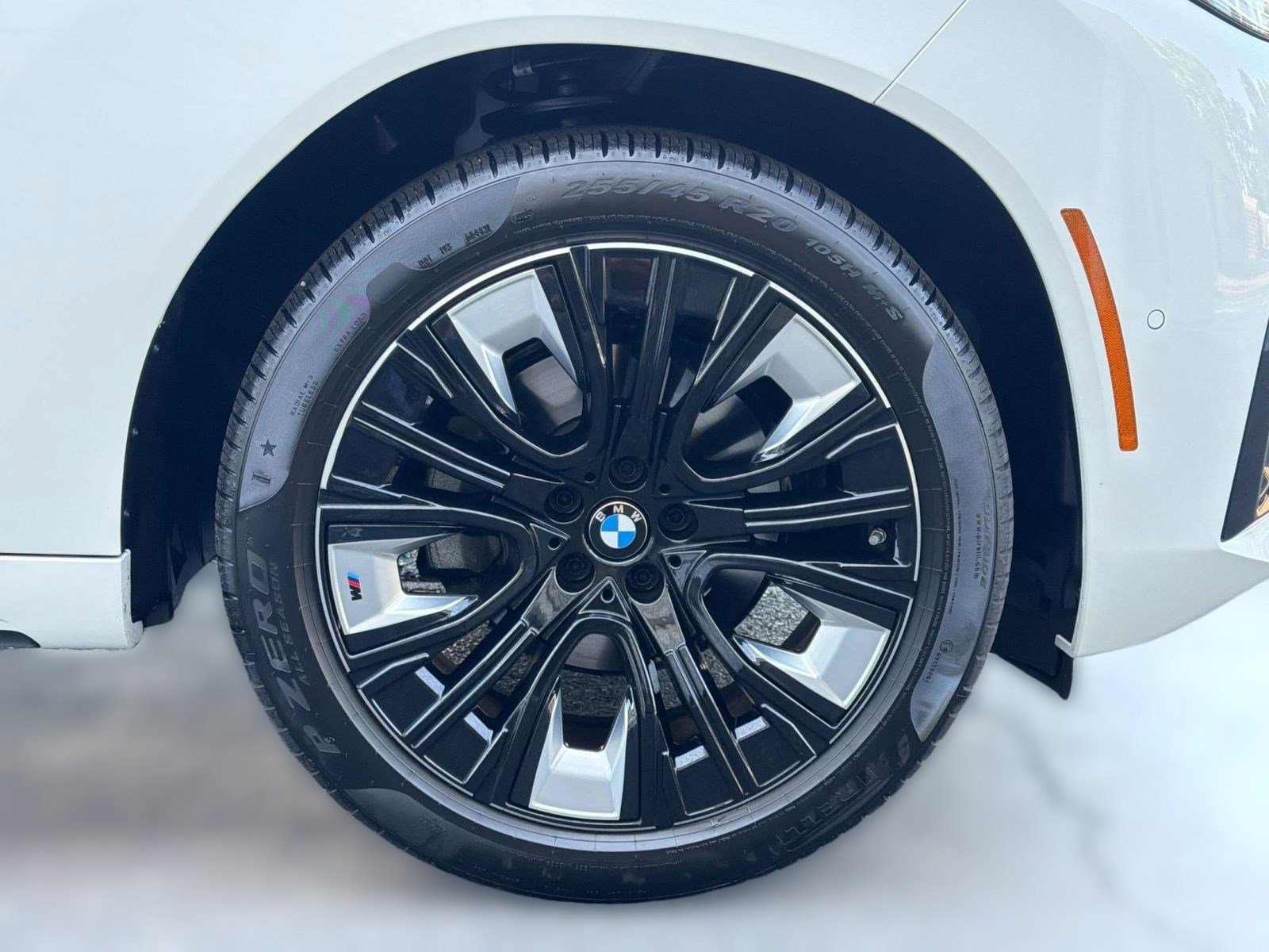 Certified 2026 BMW X3 xDrive30 w/ M Sport Package AWD/4WD image 12