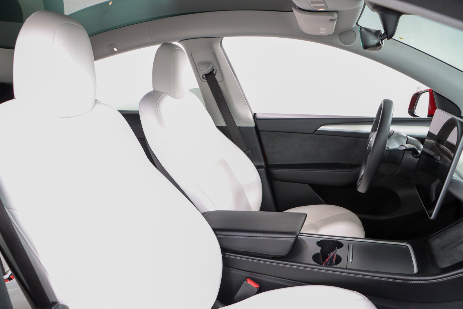 Used 2023 Tesla Model Y AWD image 24