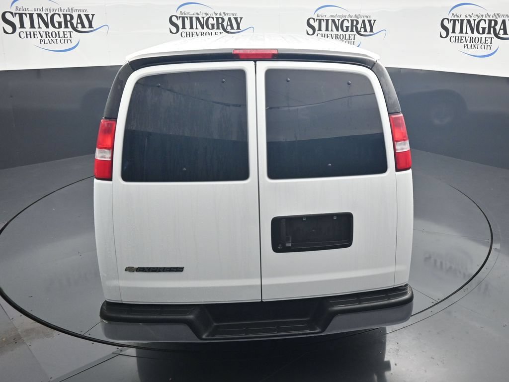 Used 2025 Chevrolet Express 3500 LT w/ LT Preferred Equipment Group RWD image 23