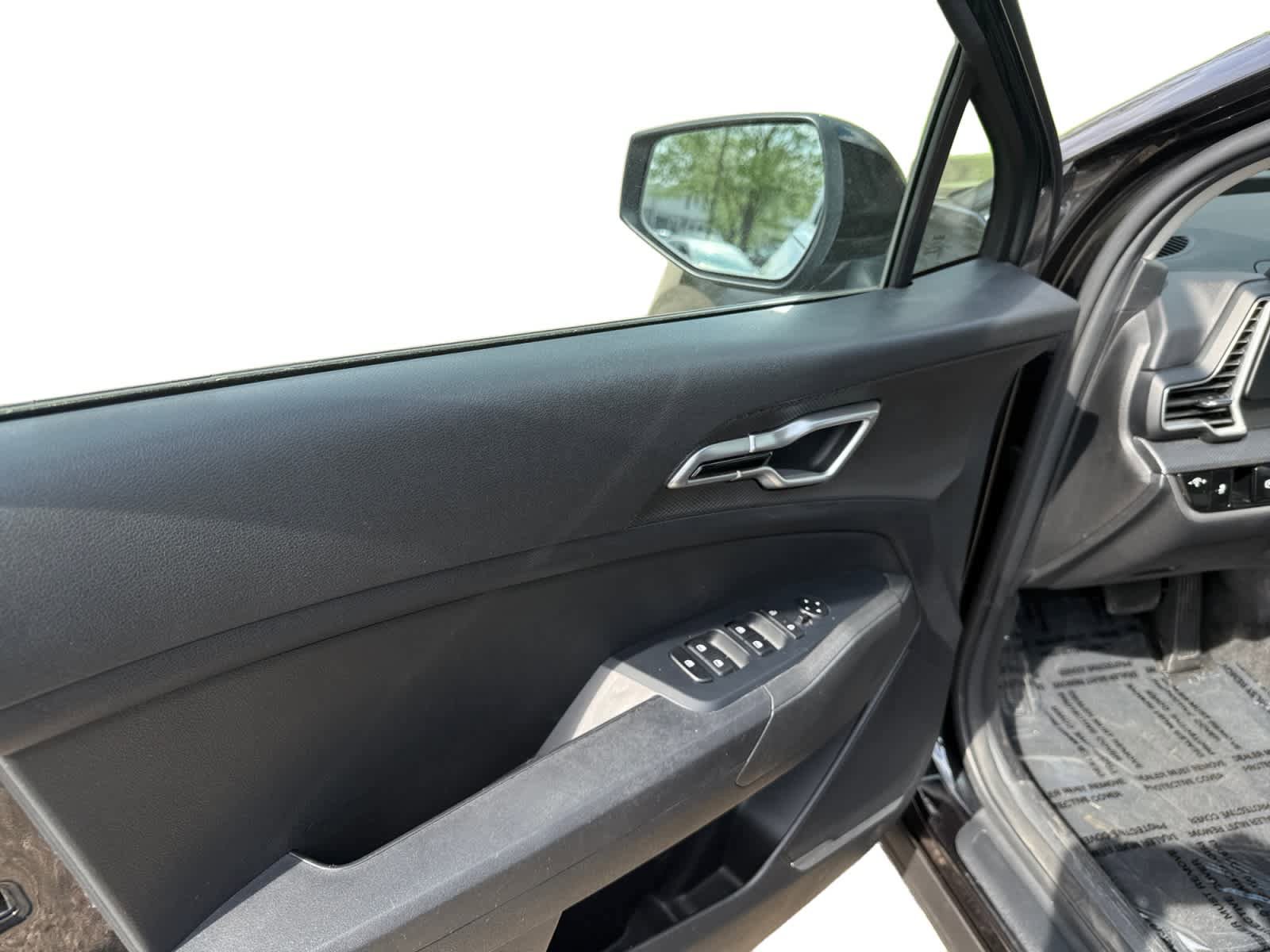 Used 2023 Kia Sportage LX FWD image 10