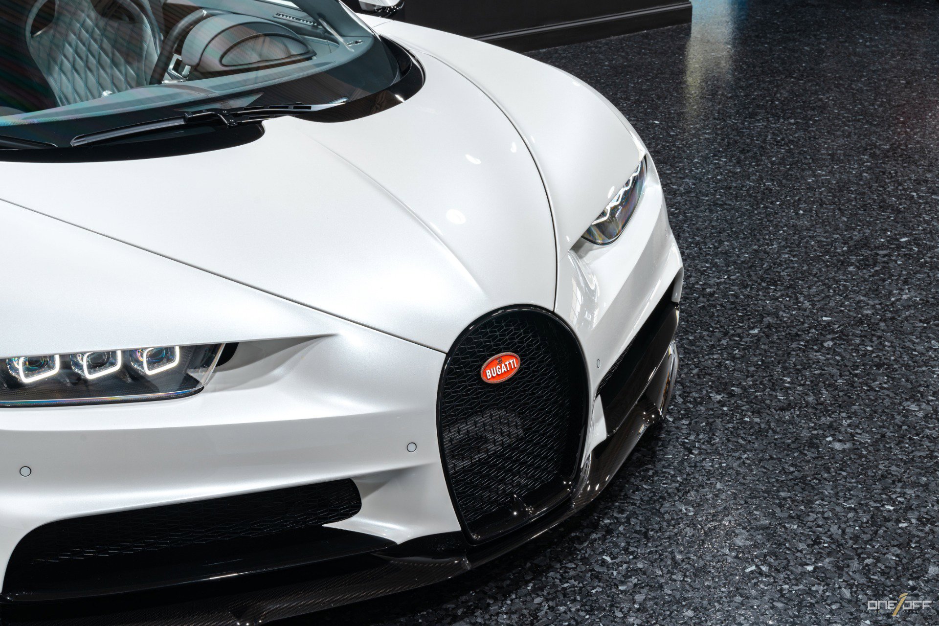 Used 2019 Bugatti Chiron image 23